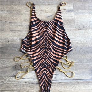One piece bathing suit